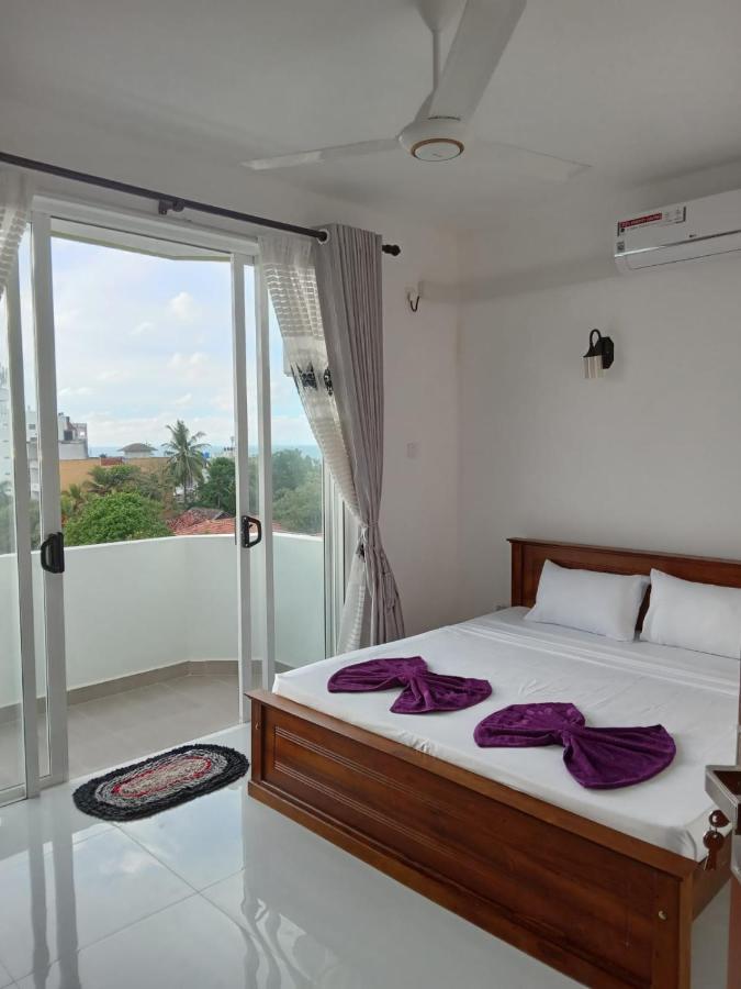 Para Inn Residence Dehiwala-Mount Lavinia Exterior photo